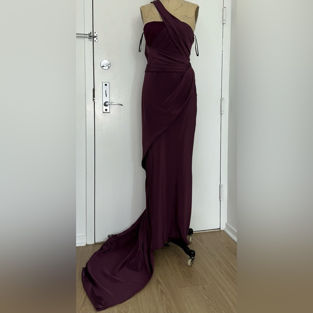 Vera Wang Couture Gown